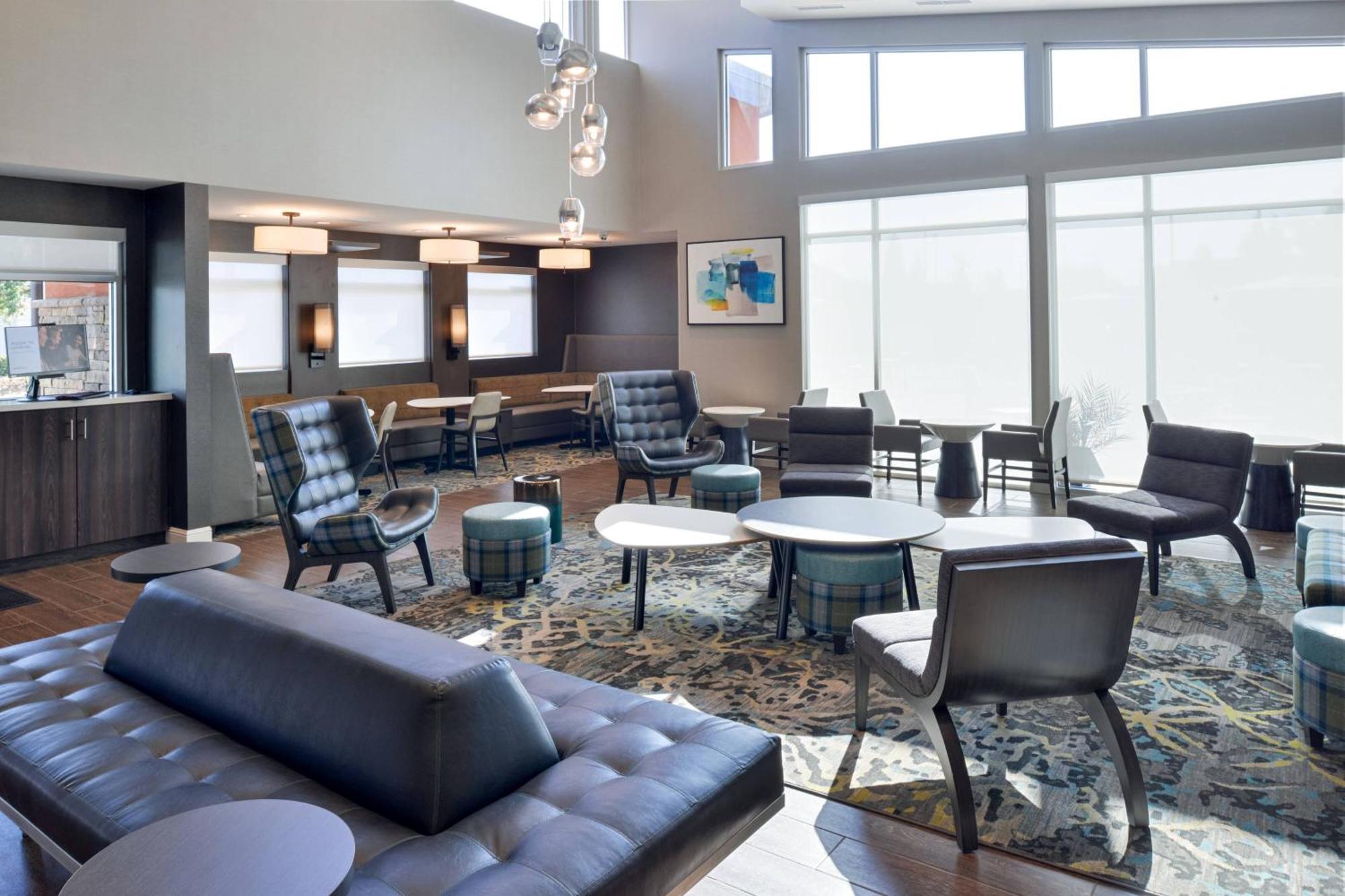 Residence Inn By Marriott Bakersfield West Exterior photo